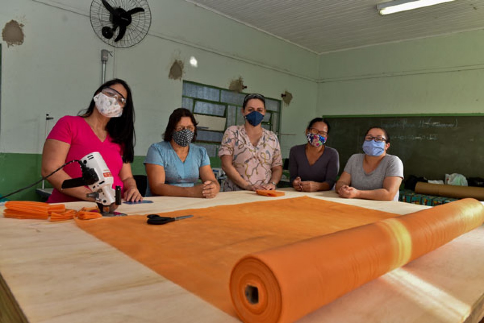 Atelie-Mulheres-Maos-de-Ouro-234