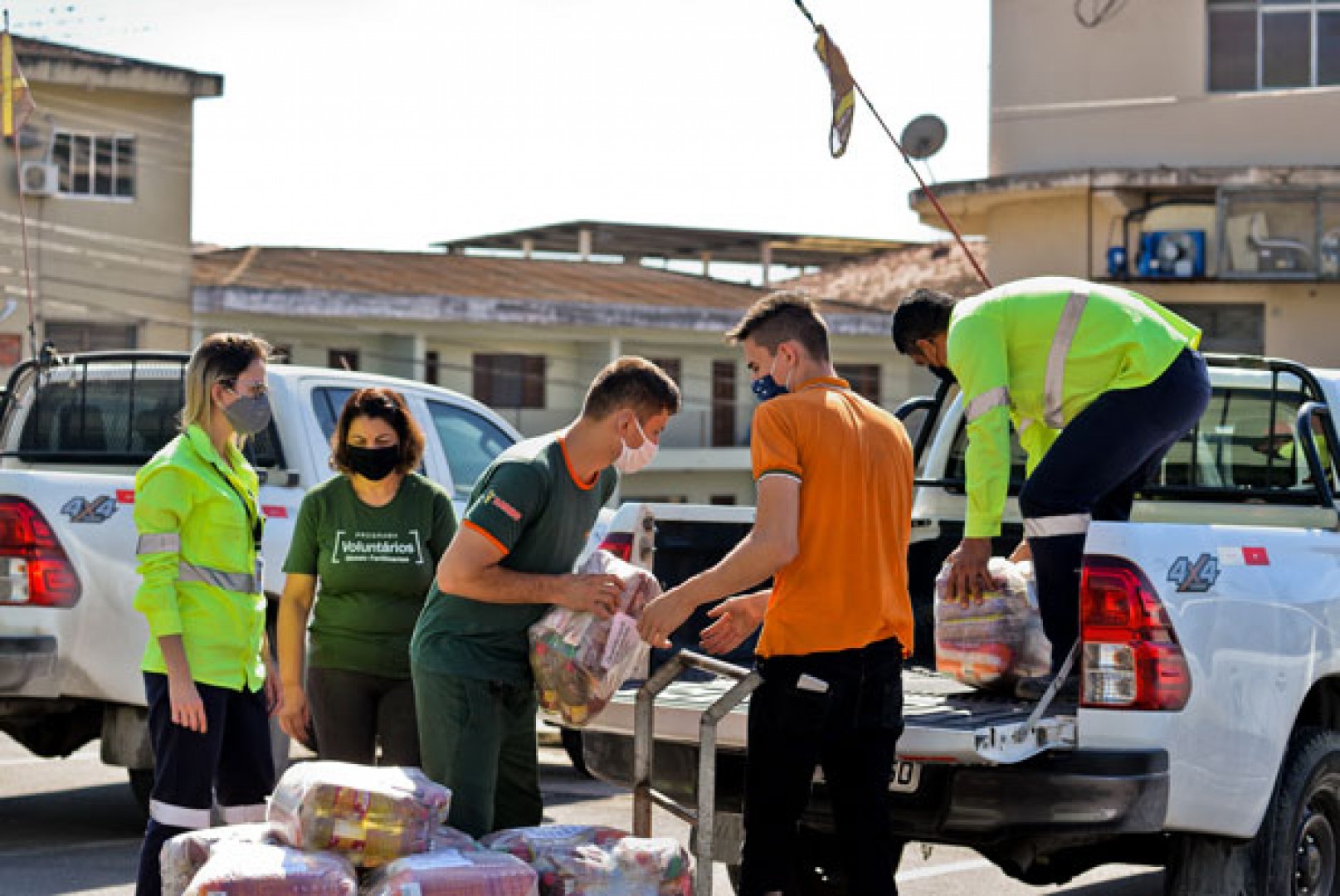 Entrega-cestas-Basicas-Mosaic-Cajati_019